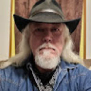 Meet your Posher, Johnnie